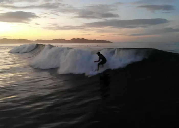 Hotel Ride On! Surf Nosara